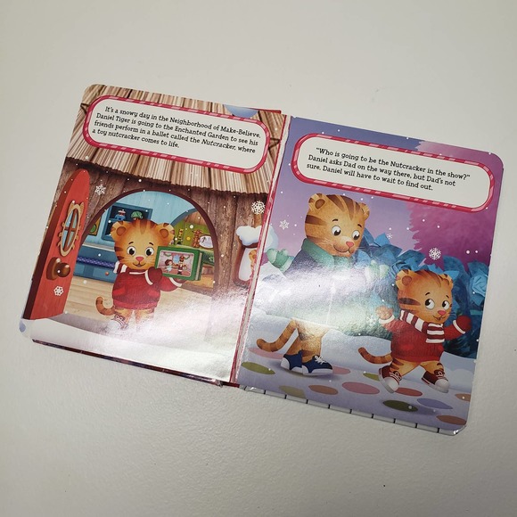 FREE with $20+ purchase Daniel Tiger Book GUC - Picture 4 of 5